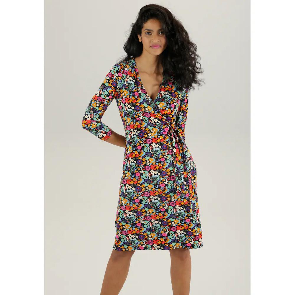 Aniston SELECTED Jerseykleid mit fröhlichem Blumendruck und femininem Ausschnitt