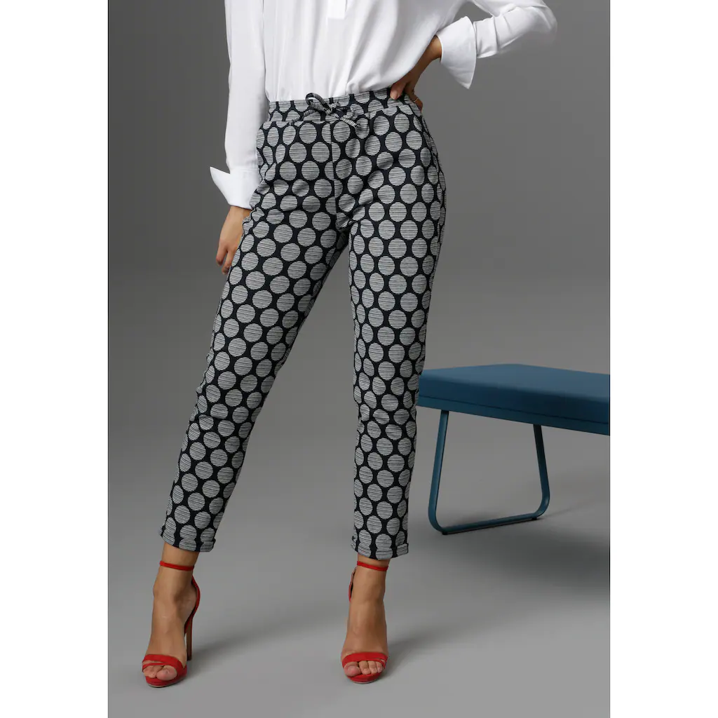 Aniston SELECTED Schlupfhose mit gestreiften Punkten Aniston SELECTED Schlupfhose mit gestreiften Punkten