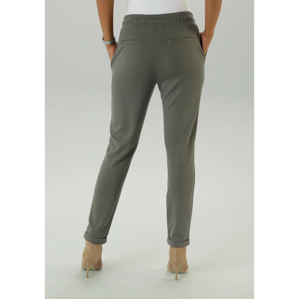 Aniston SELECTED Schlupfhose Mit Glitzersteinen An Den Eingriffstaschen - NEUE KOLLEKTION