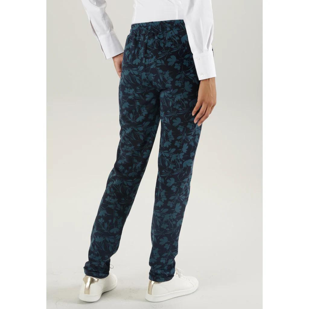 Aniston SELECTED Schlupfhose Mit Praktischen Eingrifftaschen