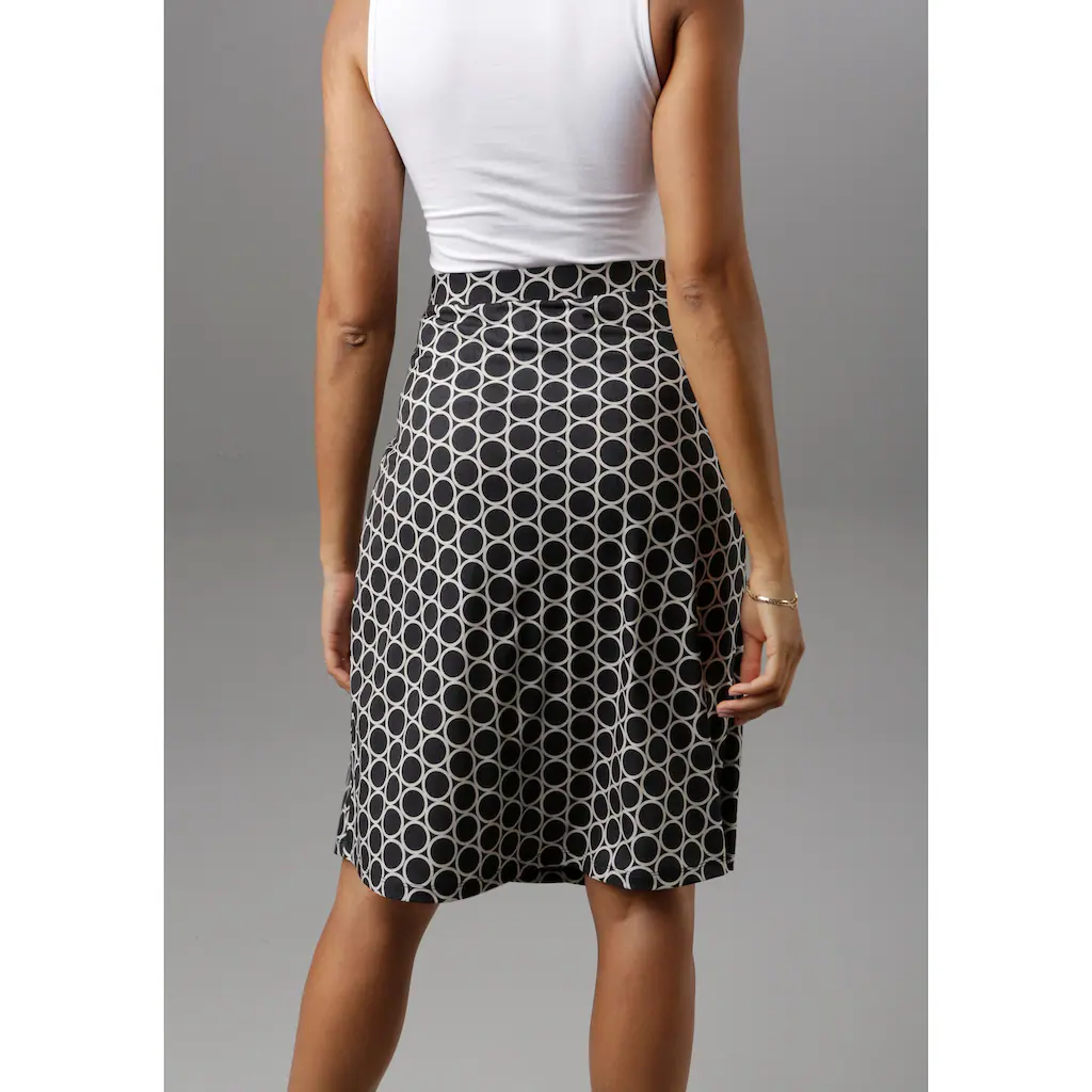 Aniston SELECTED Wickelrock Mit Modischer Schnalle