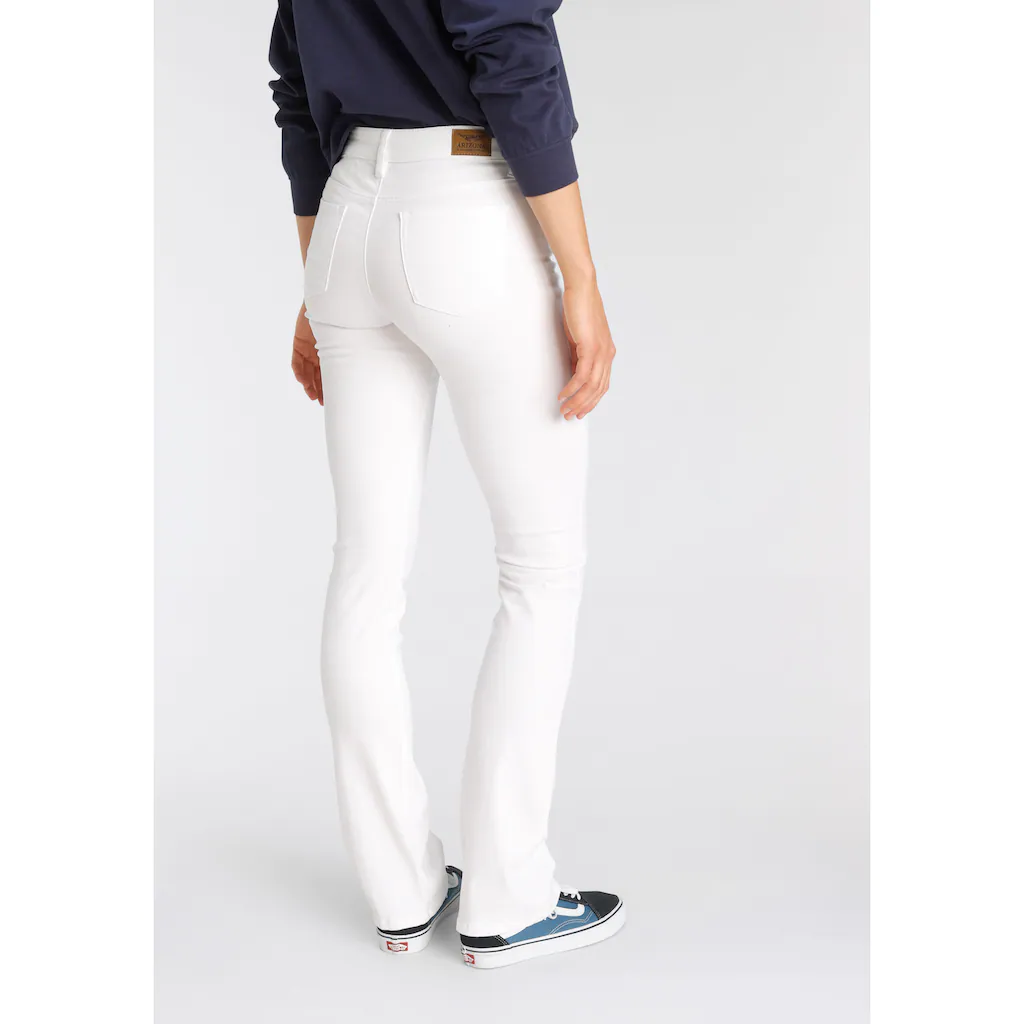 Arizona Bootcut-Jeans »Baby-Boot« Normale Leibhöhe Bootcut Mit Coinpocket Mit Eingrifftaschen