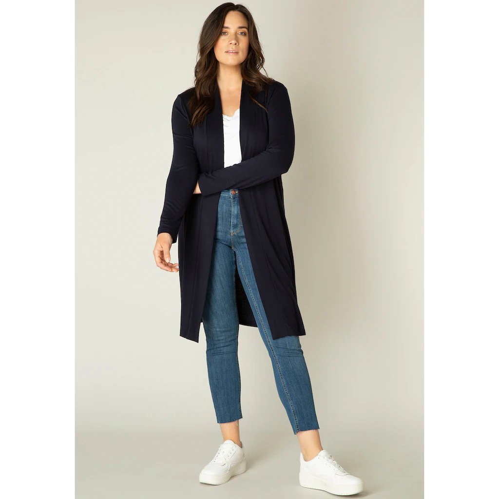 Base Level Curvy Longstrickjacke »Ayla Long« Figurumspielende Weiche Strickqualität