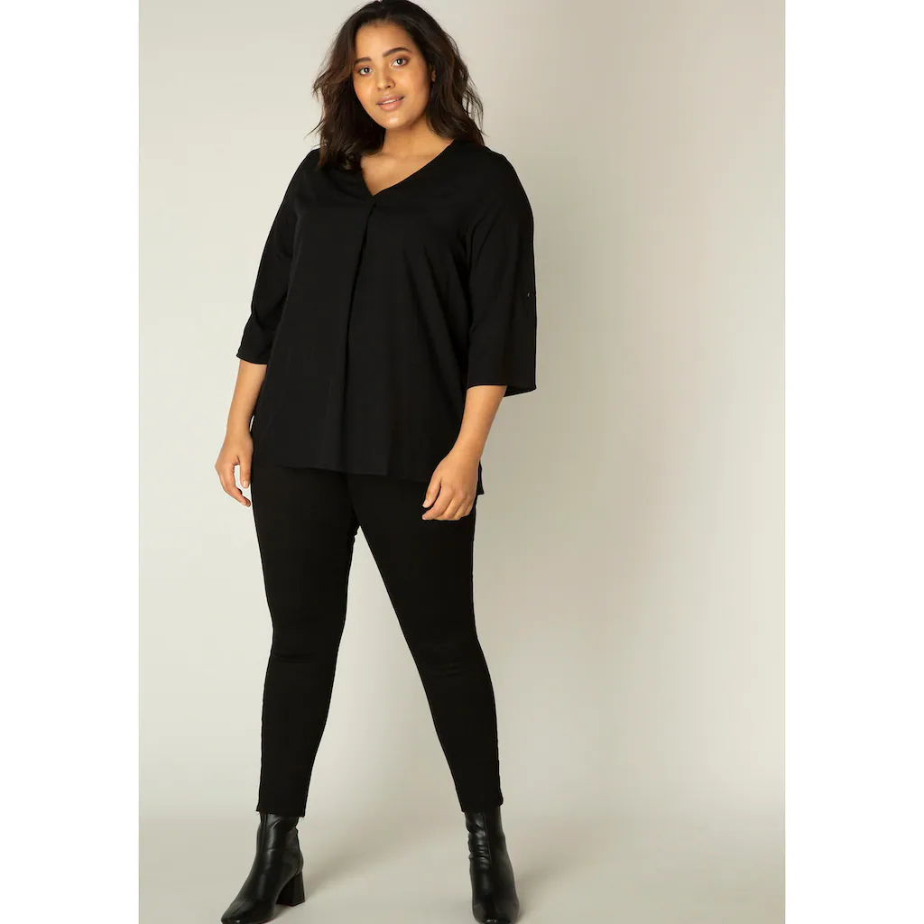 Base Level Curvy Shirtbluse »Yanina« Mit V-Ausschnitt