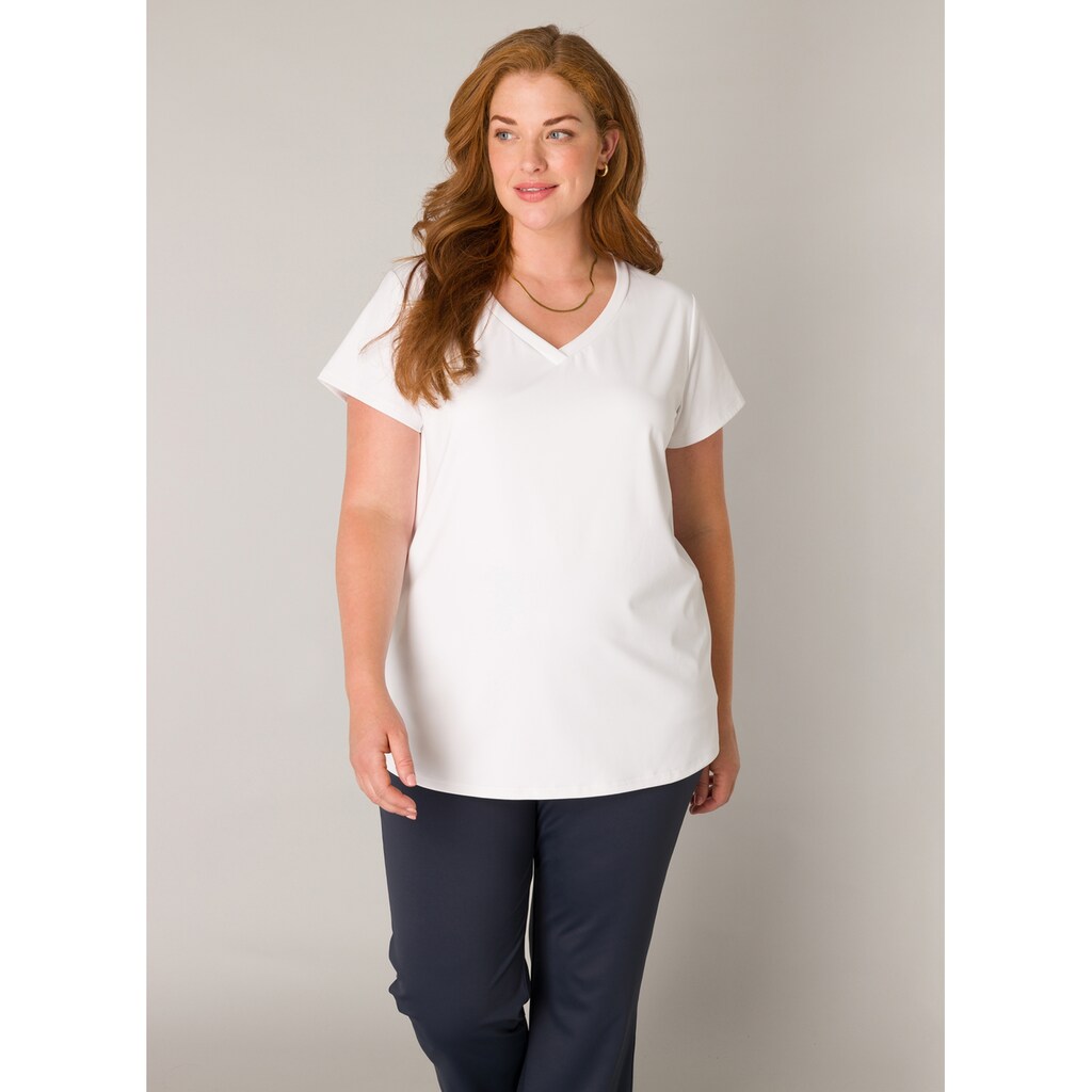 Base Level Curvy V-Shirt »Lilly« mit Stretch