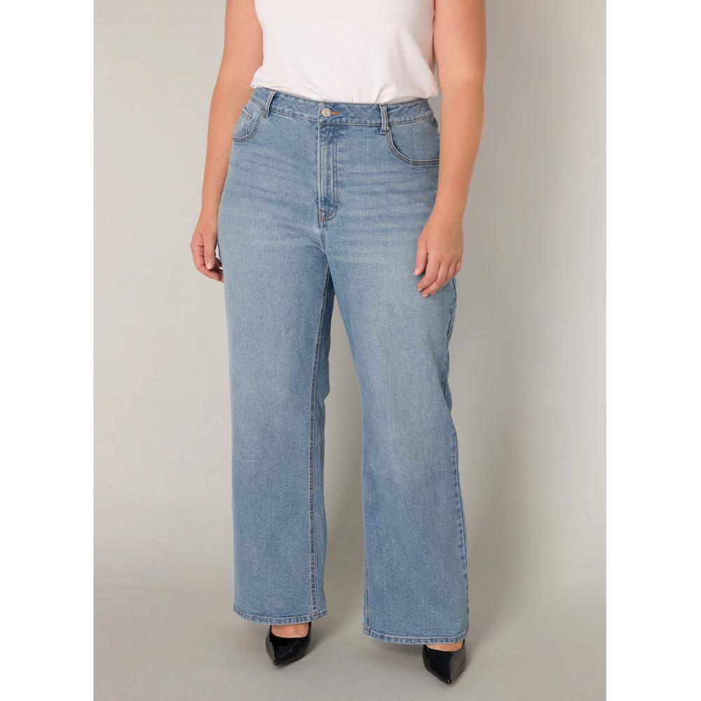 Base Level Curvy Weite Jeans in großen Größen
