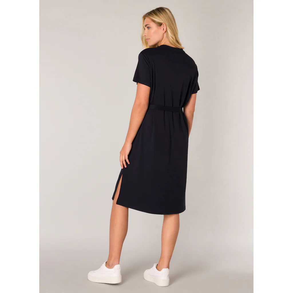 Base Level Sommerkleid »YEN« Mit Bindegürtel