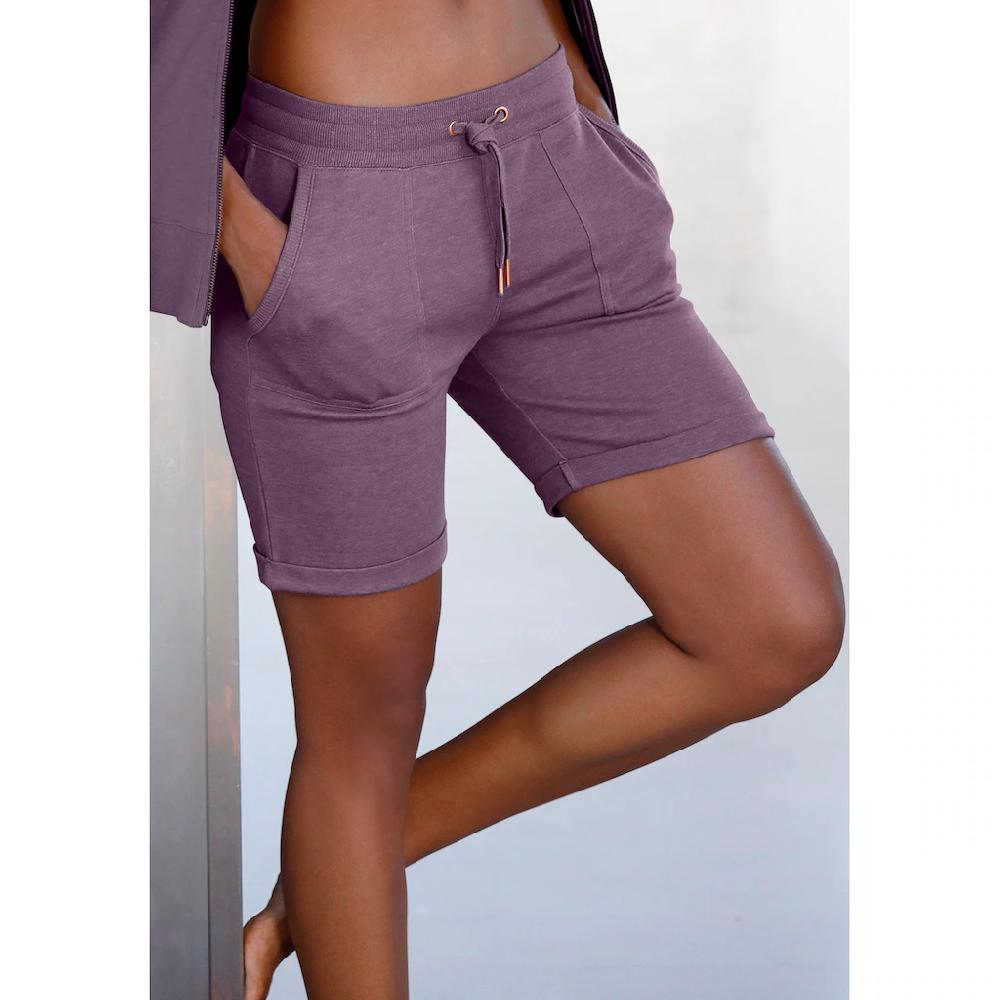 Bench. Loungewear Bermudas mit aufgeschlagenen Beinsäumen und seitlichen Taschen Loungewear