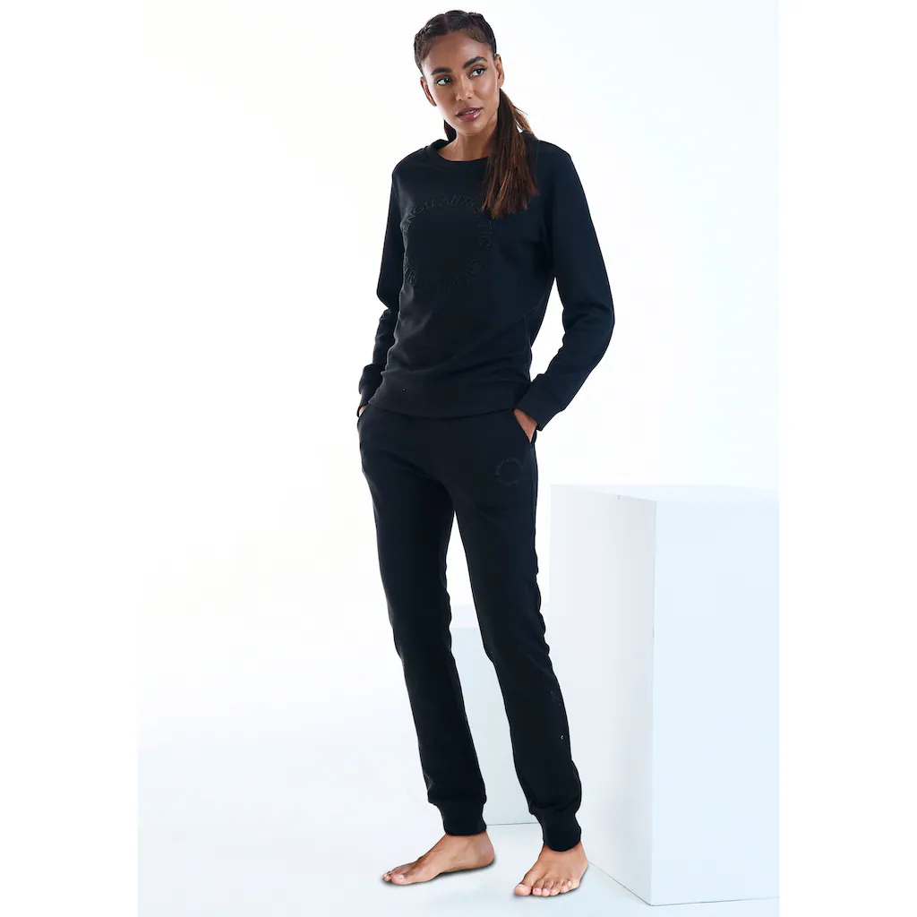Bench. Loungewear Jogginghose Mit Dezenter Logostickerei Loungeanzug