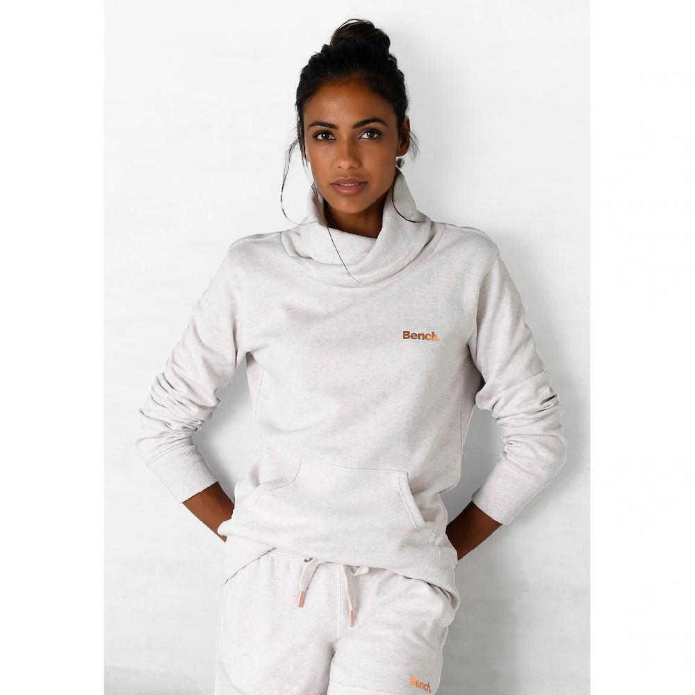 Bench. Loungewear Longsweatshirt mit Stehkragen in Layeroptik und Kängurutasche Loungewear