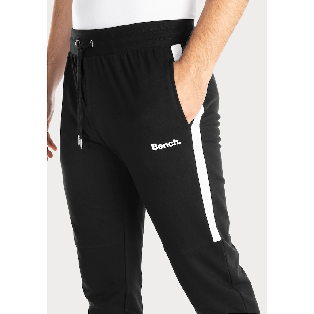 Bench. Loungewear Sweathose Mit Bündchen Am Beinabschluss ▷ Bestellen