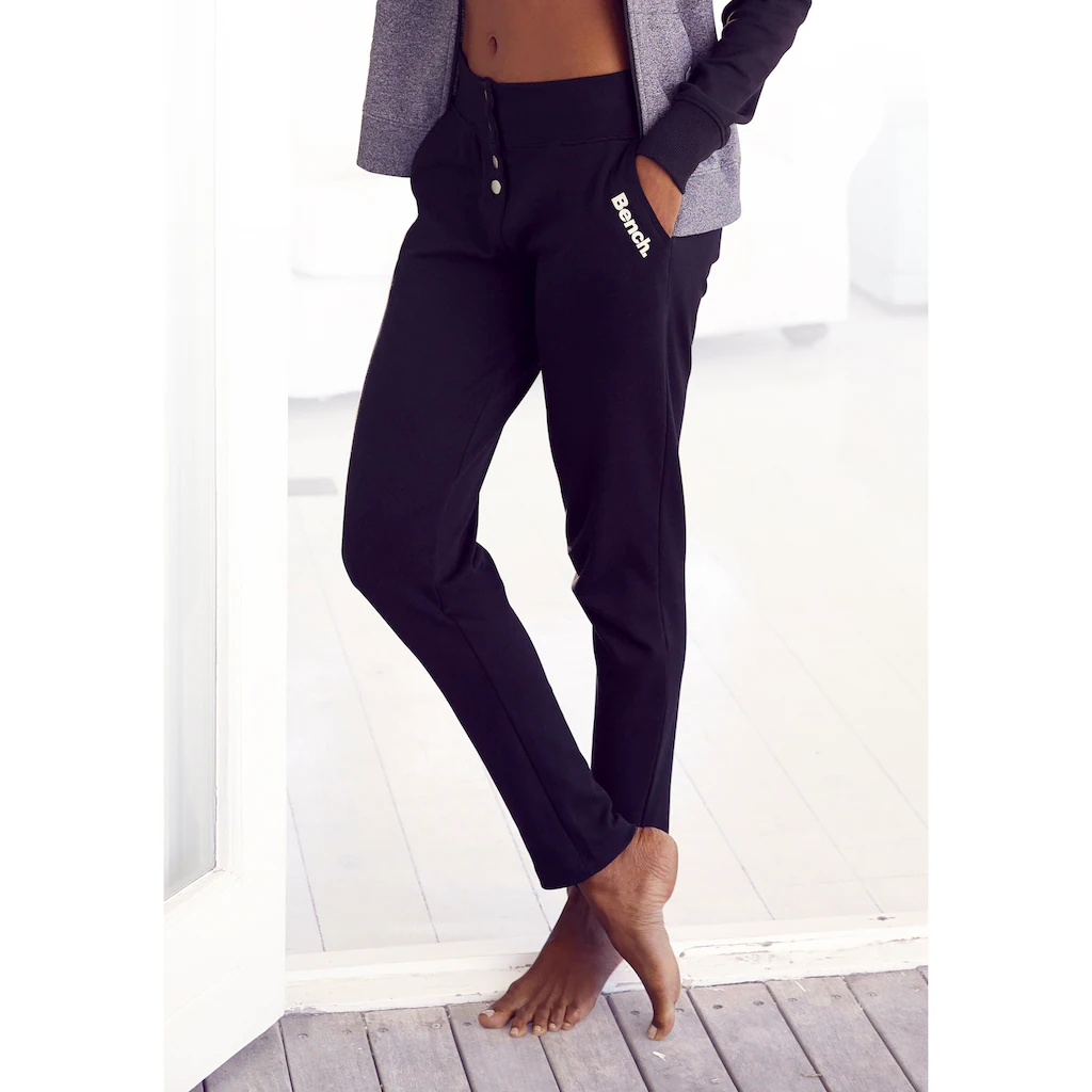 Bench. Loungewear Sweathose mit Druckknöpfen am Bund Loungeanzug