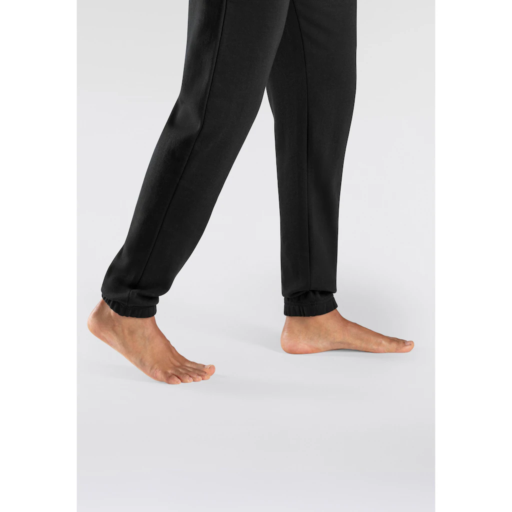 Bench. Loungewear Sweathose Mit Logoprint ▷ Für