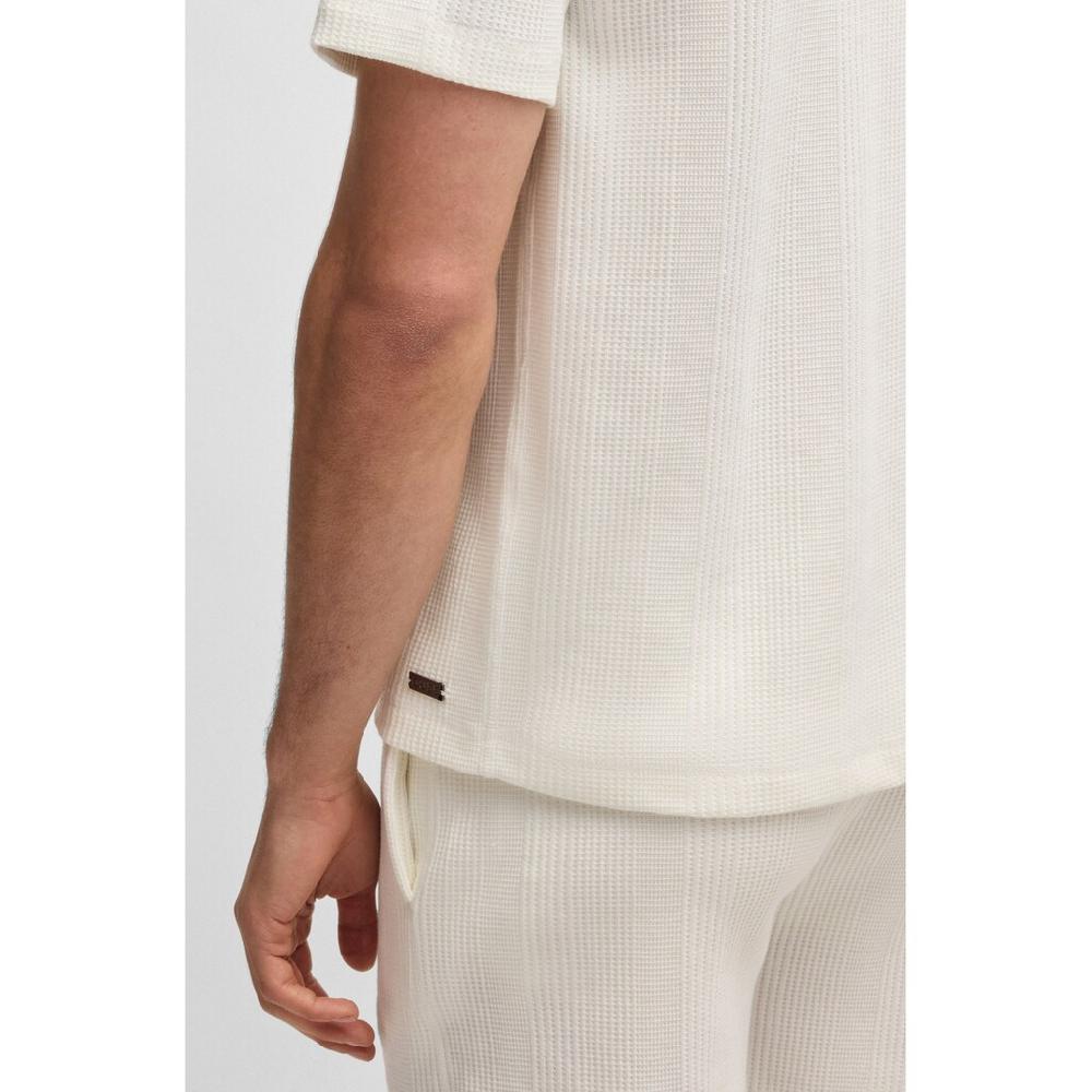 BOSS T-Shirt »Structure T-S« Mit Metall-Label