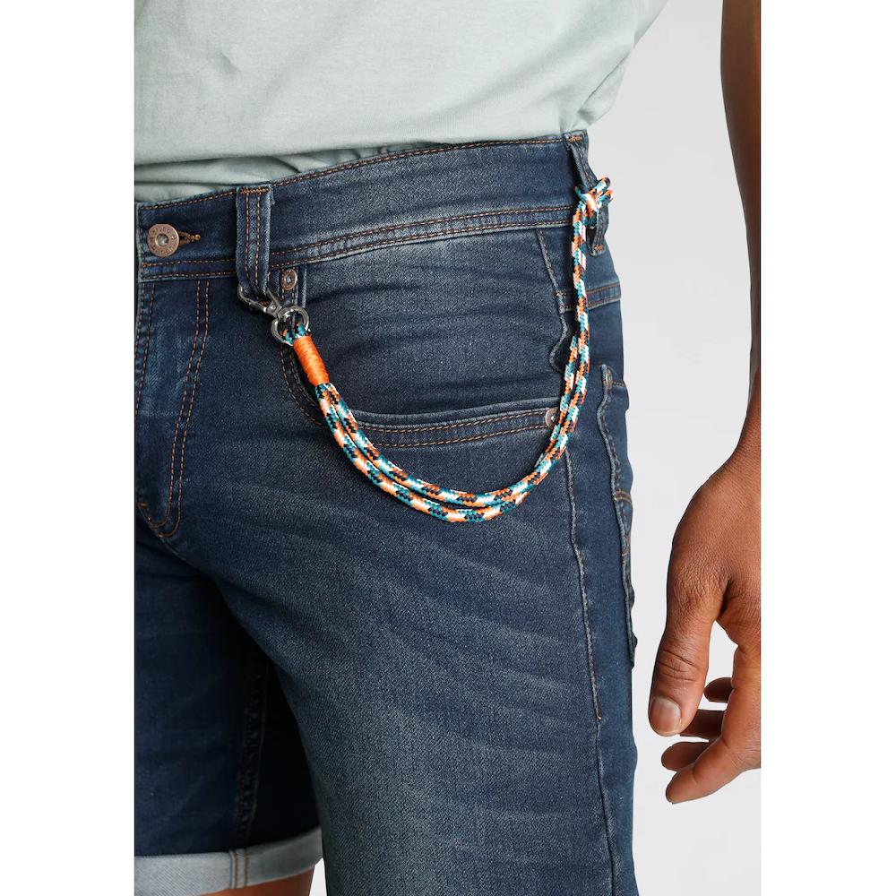 Bruno Banani Jeansshorts (Set 2 Tlg. Mit Band) Bequemer Sitz Gerade Beinform Mit Praktischen Taschen