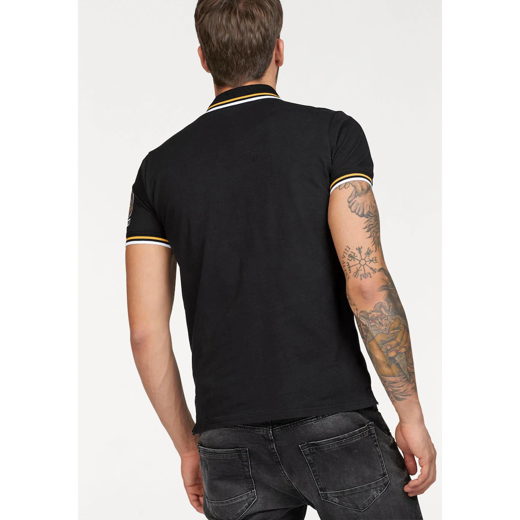 Bruno Banani Poloshirt Körpernahe Passform Mit Stickereien Und Badges Polokragen ▷ Kaufen
