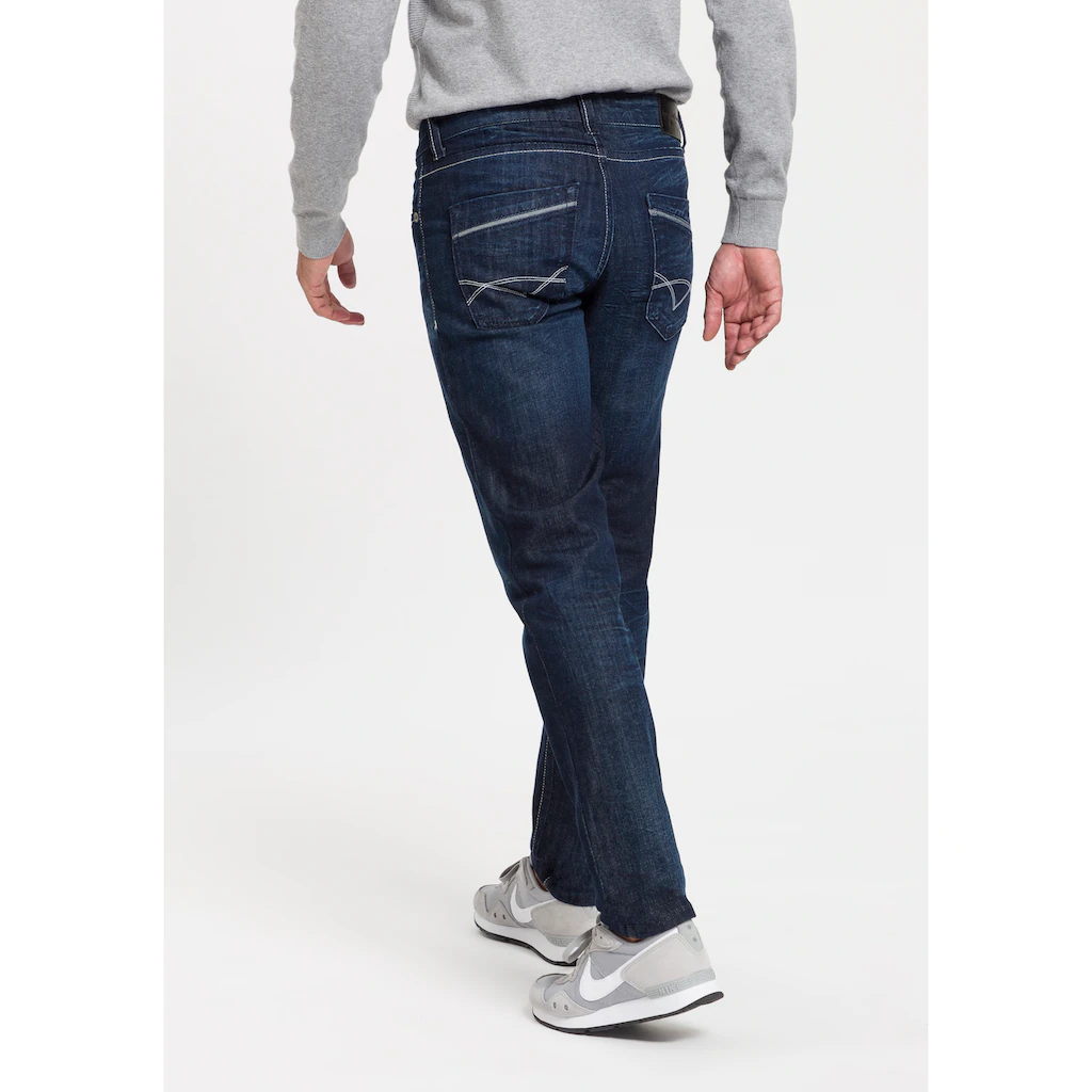 Bruno Banani Straight-Jeans »Dylan« Gerade Beinform Used-Waschung Niedrige Leibhöhe ▷ Bestellen