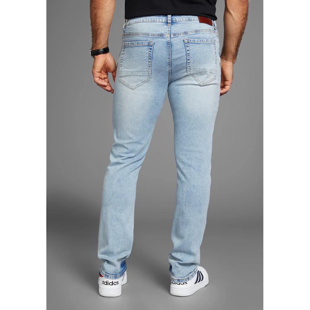 Bruno Banani Straight-Jeans »Hutch« Gerade Beinform Teilweise Mit Modischen Destroyed-Effekten ▷ Für