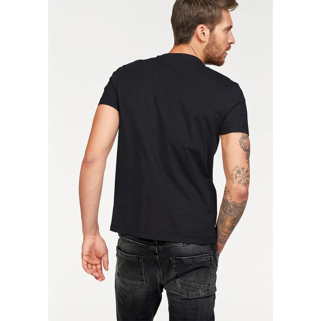 Bruno Banani T-Shirt Kurzärmelig Schmal Geschnitten Casual-Stil Aus Baumwolle ▷ Für