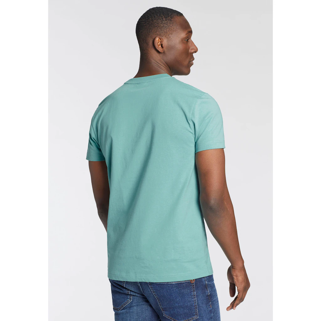 Bruno Banani T-Shirt Mit Modischem Frontprint ▷ Bestellen