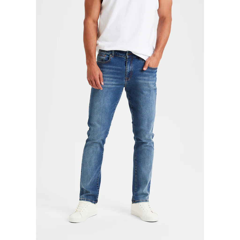Buffalo 5-Pocket-Jeans »Straight-fit« mit normaler Bundhöhe aus elastischer Denim-Qualität ▷ für