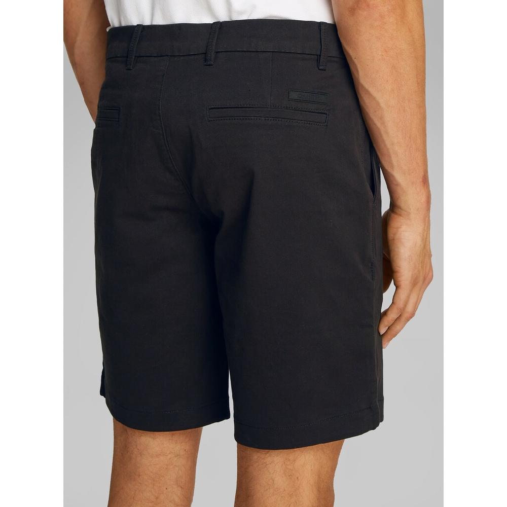 Calvin Klein Chinoshorts »MODERN TWILL SLIM CHINO SHORT« Mit Logo-Patch