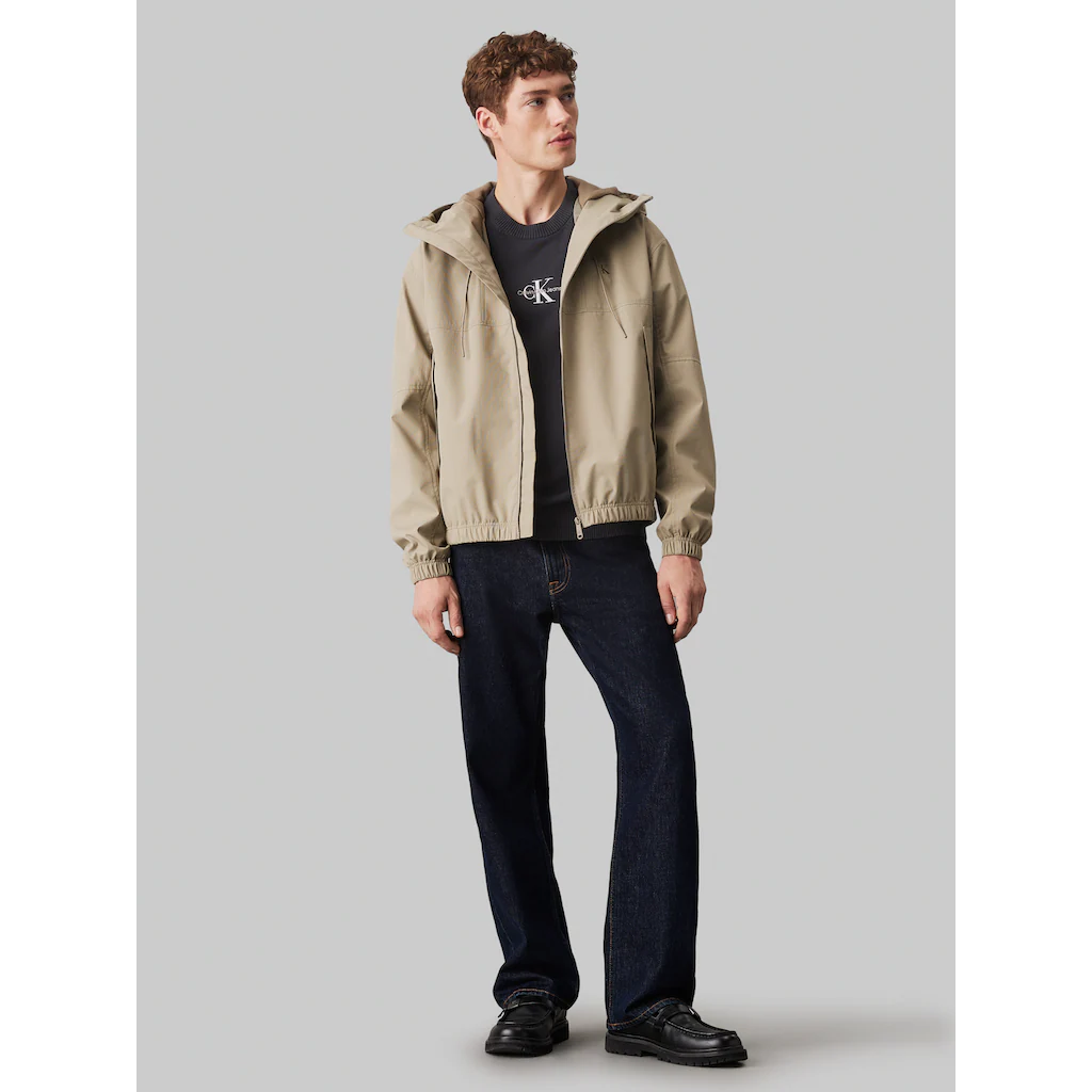 Calvin Klein Jeans Allwetterjacke »TECHNICAL JACKET« Mit Kapuze Logodruck Eingriffstaschen ▷ Kaufen