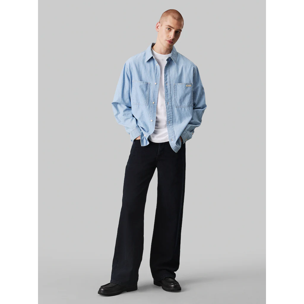 Calvin Klein Jeans Jeanshemd »EASY CHAMBRAY SHIRT« Logodruck Brusttaschen