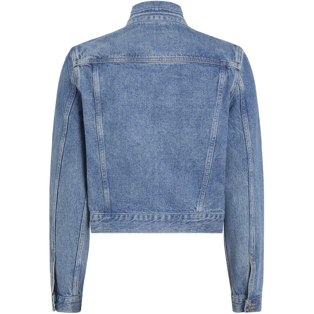 Calvin Klein Jeans Jeansjacke »CROPPED 90'S DENIM JACKET« Logostickerei Auf Brustasche Enge Passform
