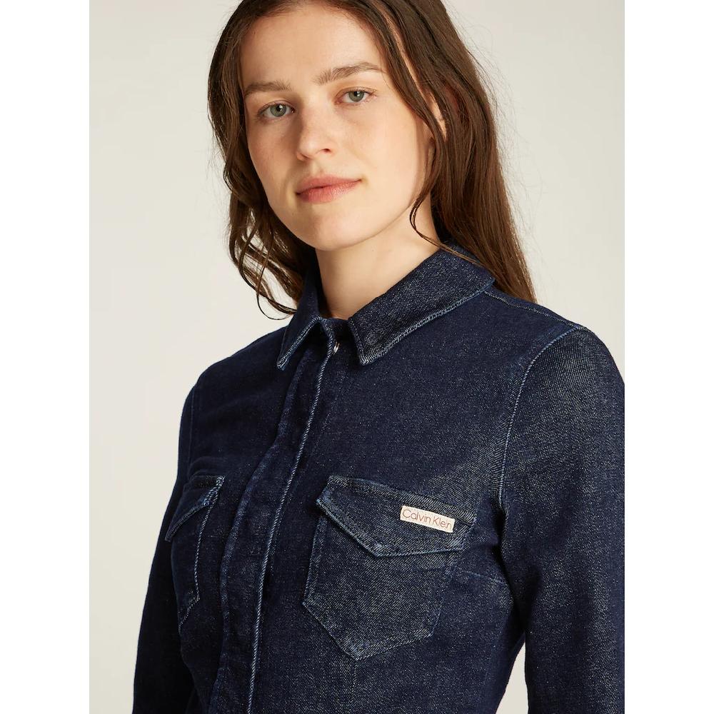 Calvin Klein Jeans Jeanskleid »DARTED LEAN SHIRT DENIM DRESS« Mit Logostickerei