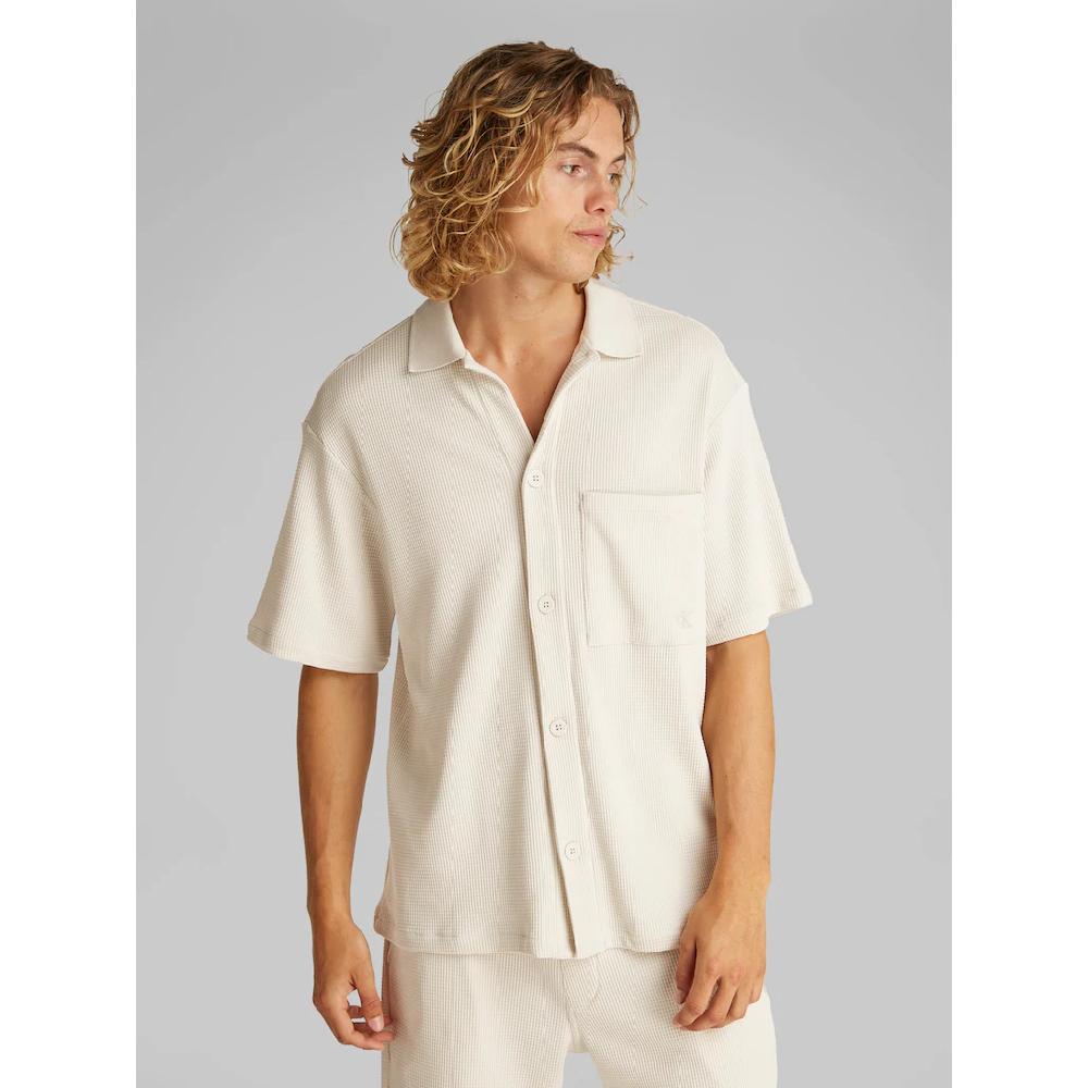 Calvin Klein Jeans Kurzarmhemd »CHUNKY WAFFLE SS HWK OVERSHIRT« in Waffeloptik