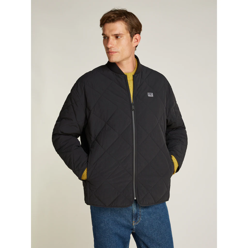 Calvin Klein Jeans Steppjacke »QUILTED JACKET« Logopatch Stehkragen ▷ kaufen