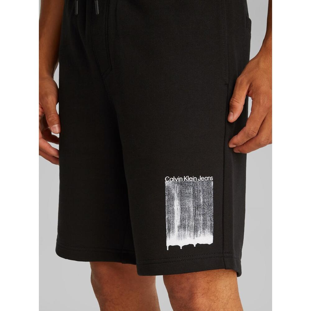 Calvin Klein Jeans Sweatshorts »BRUSH STROKE GRAPHIC SHORTS« Mit Logodruck