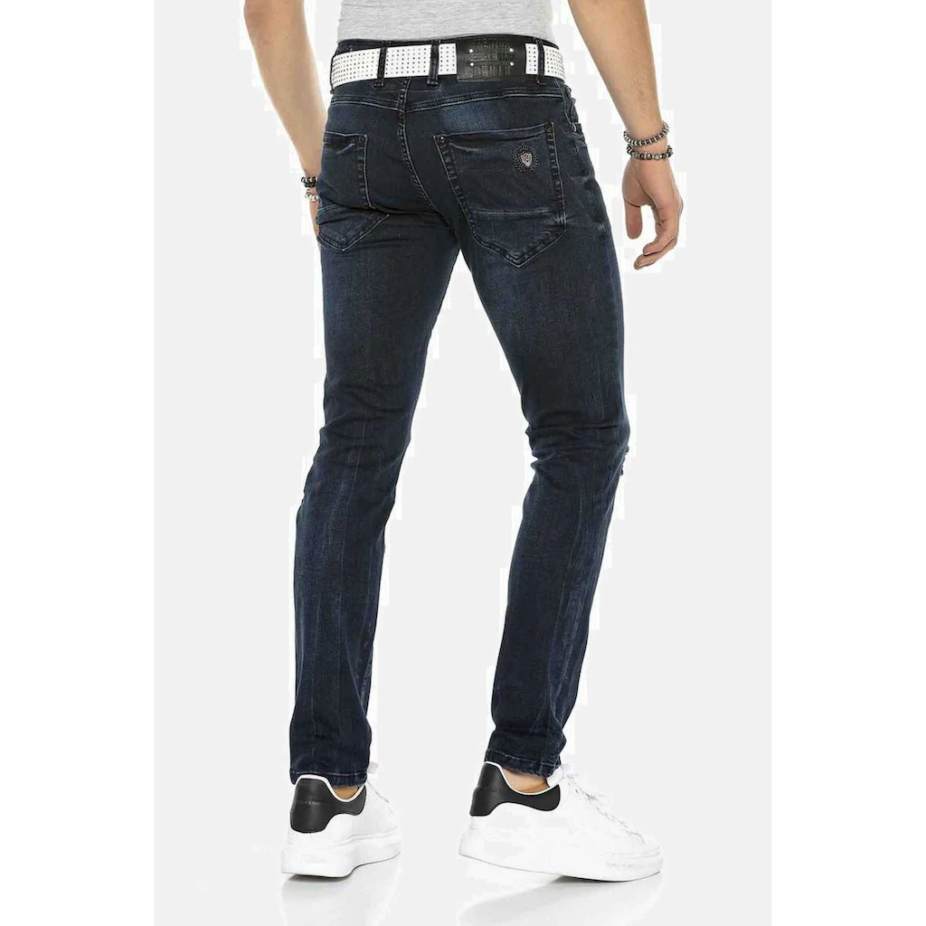 Cipo & Baxx 5-Pocket-Jeans »Jeans« Im 5-Pocket-Stil CD-375