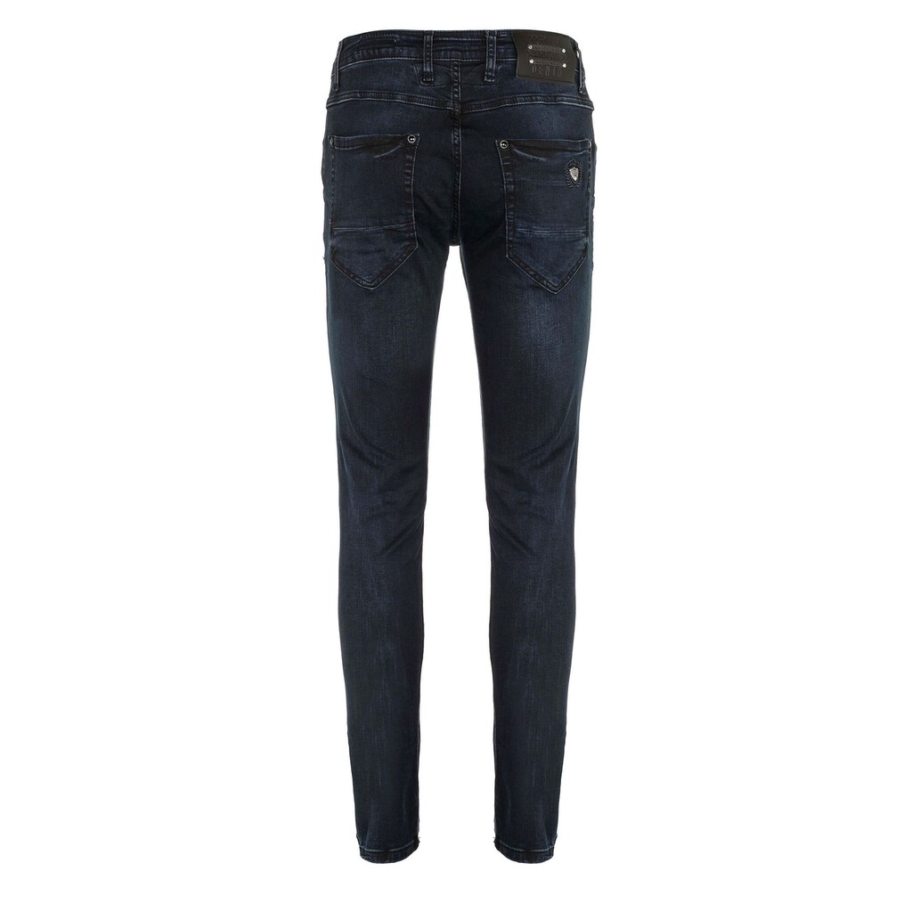 Cipo & Baxx 5-Pocket-Jeans »Jeans« Im 5-Pocket-Stil CD-375