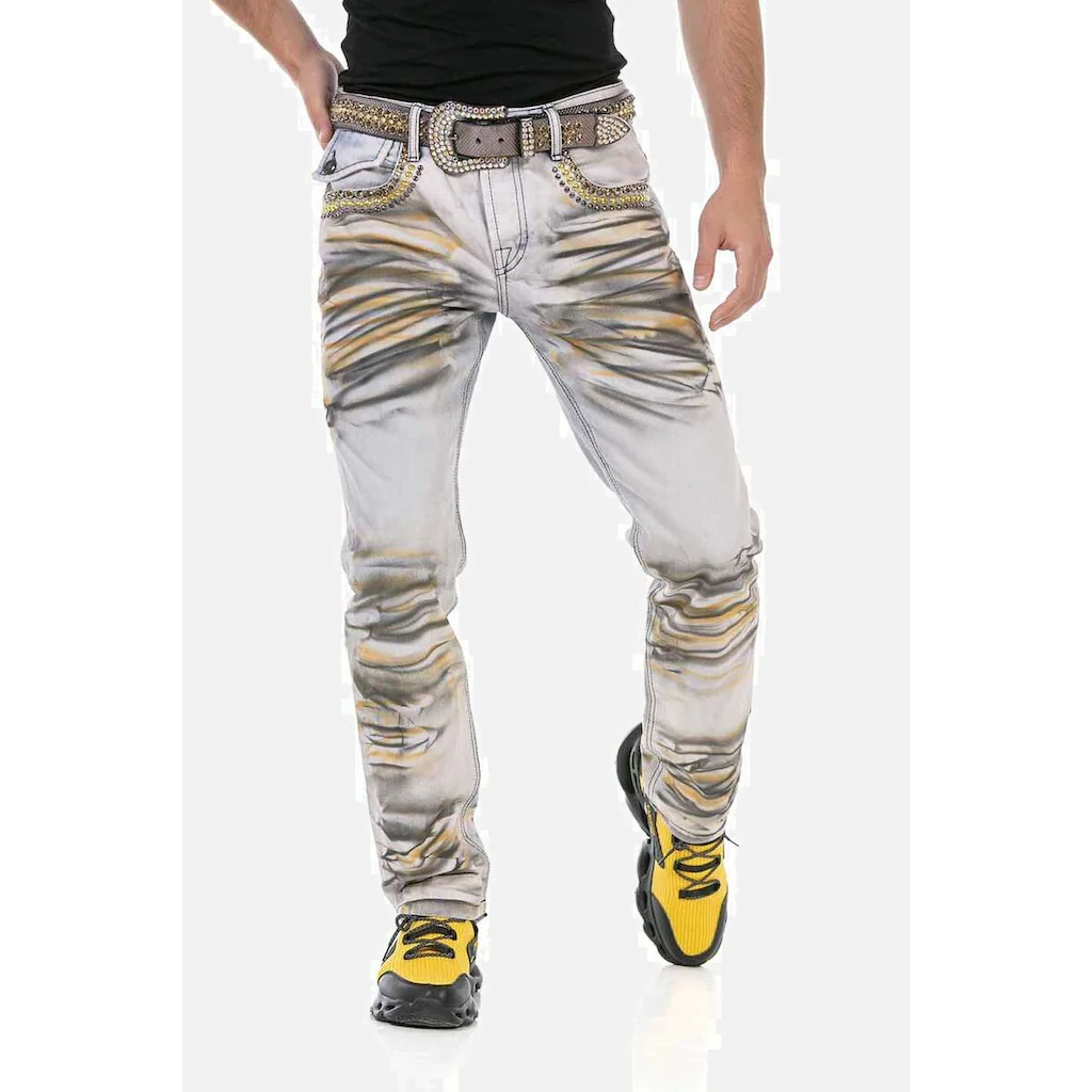 Cipo & Baxx 5-Pocket-Jeans »Jeans« in extravagantem Look CD733