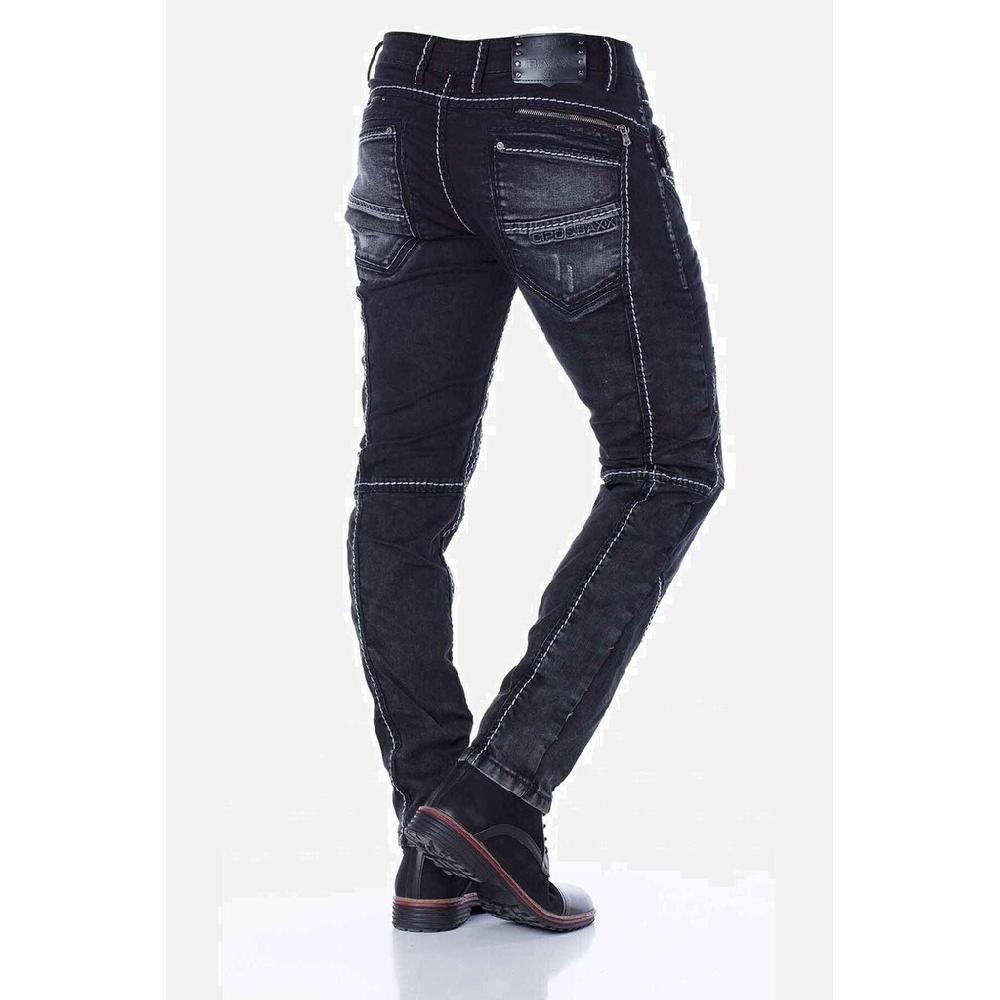 Cipo & Baxx 5-Pocket-Jeans »Jeans« Mit Extravaganten Teilungsnähten CD288