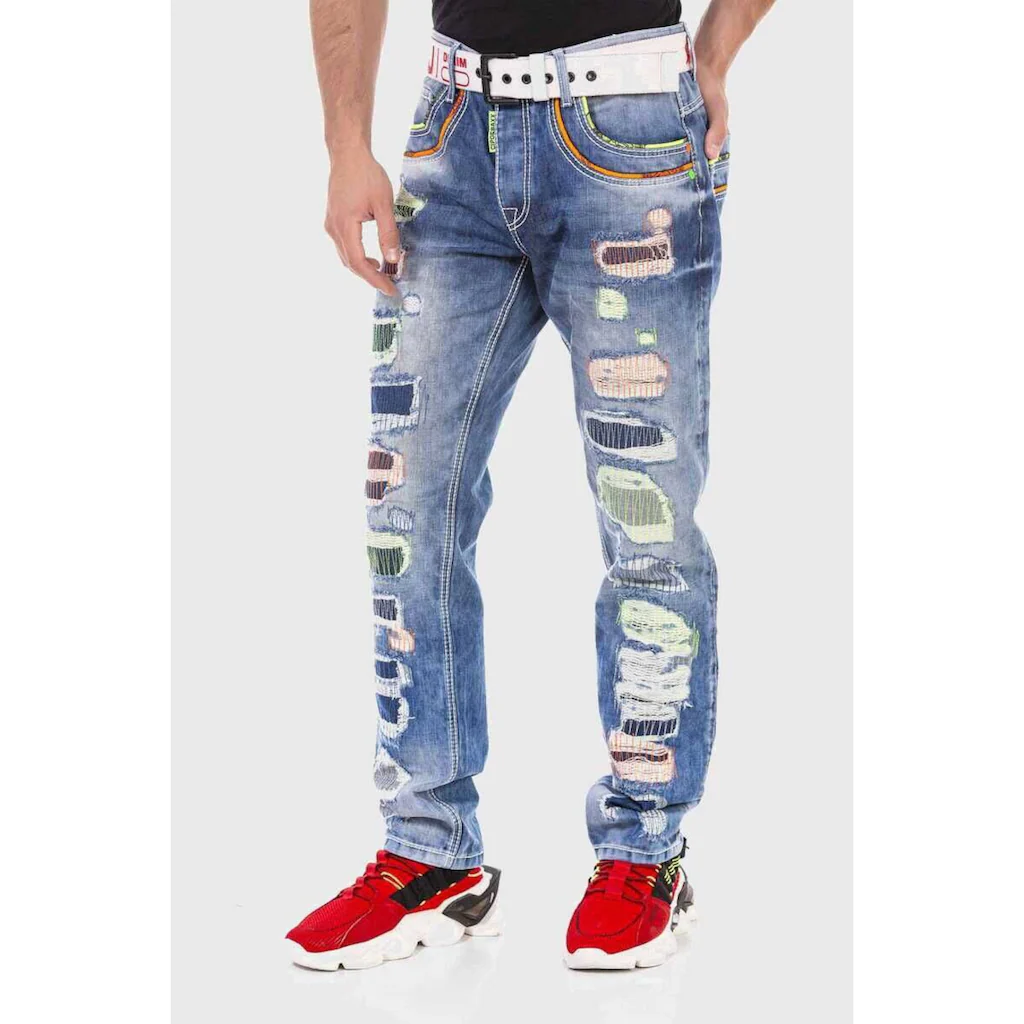 Cipo & Baxx 5-Pocket-Jeans »Jeans« Mit Farbigen Ziernähten