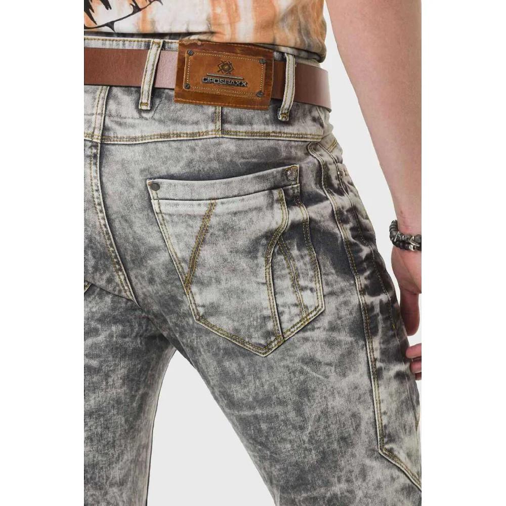 Cipo & Baxx 5-Pocket-Jeans »Jeans« Mit Markantem Design