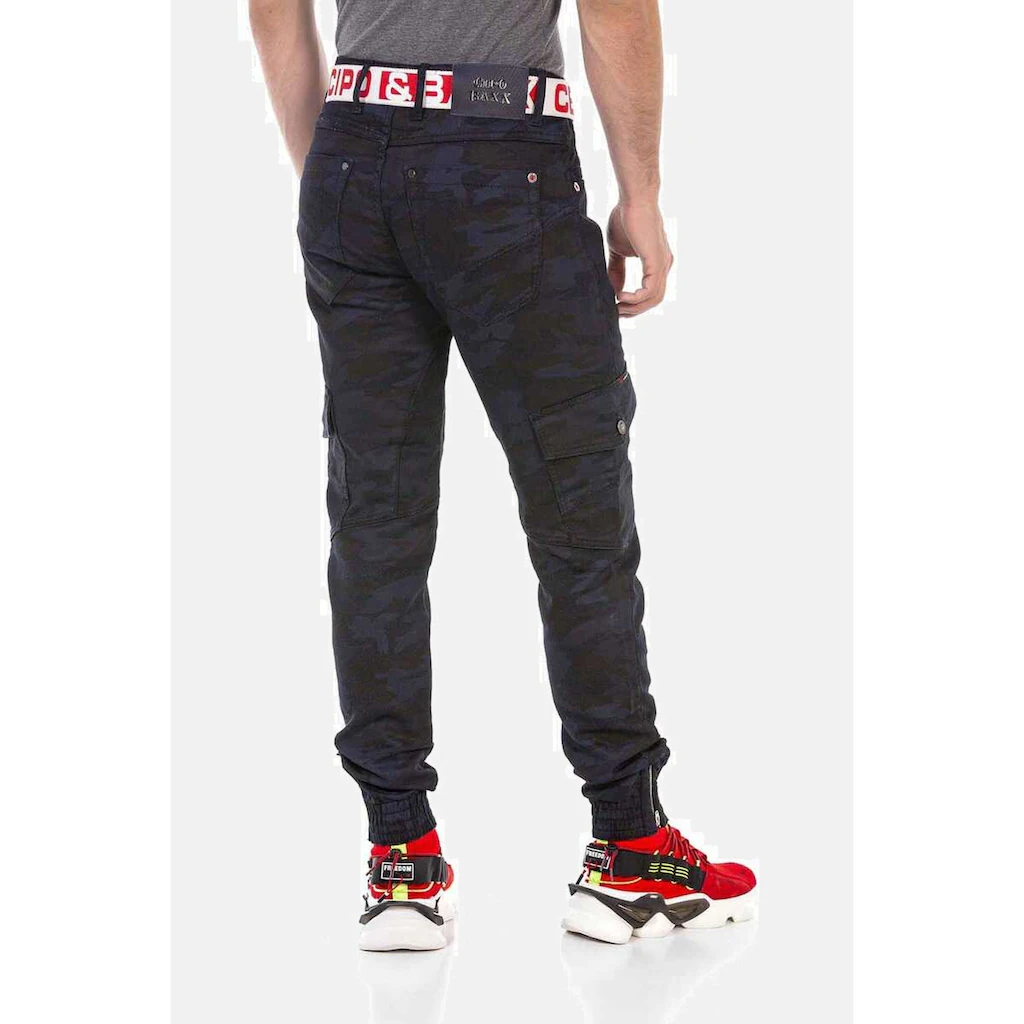Cipo & Baxx 5-Pocket-Jeans »Jeans« Mit Tollen Cargotaschen CD690