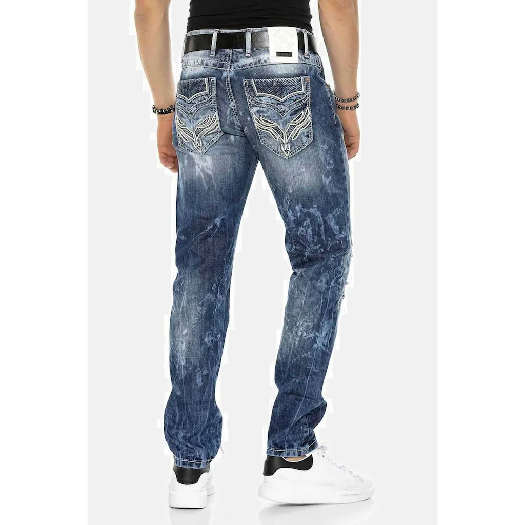 Cipo & Baxx Regular-fit-Jeans »DENIM« Bequeme Jeans Im Ausgefallenen Lagen-Design CD611 ▷ Kaufen
