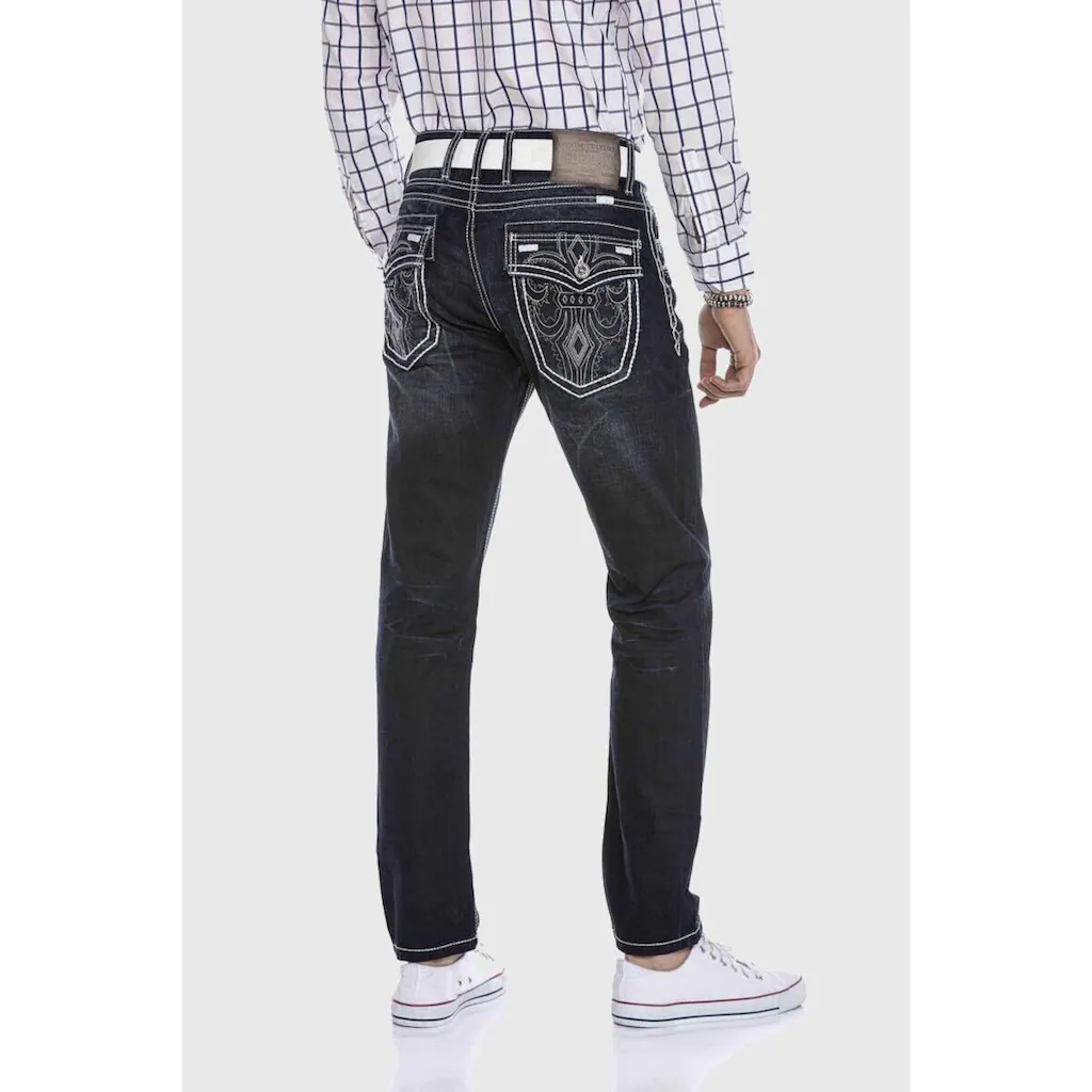 Cipo & Baxx Regular-fit-Jeans »Jeans« Mit Kontrastnähten