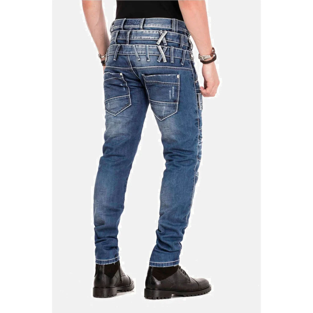 Cipo & Baxx Röhrenjeans »Jeans« Mit Dreifachbund In Straight Fit CD-466 ▷ Bestellen