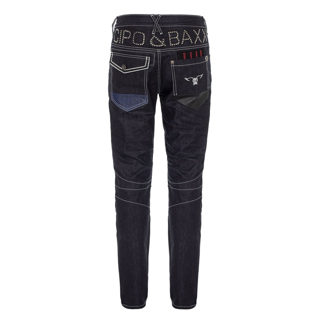 Cipo & Baxx Straight-Jeans »DENIM« Straight Fit-Jeans Im Stylischen Design CD639 ▷ Kaufen