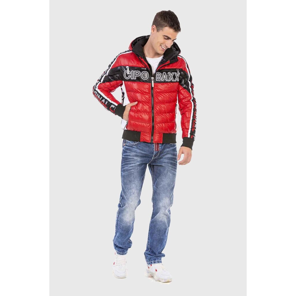 Cipo & Baxx Winterjacke »Jacke« Mit Kapuze Mit Modischer Steppung