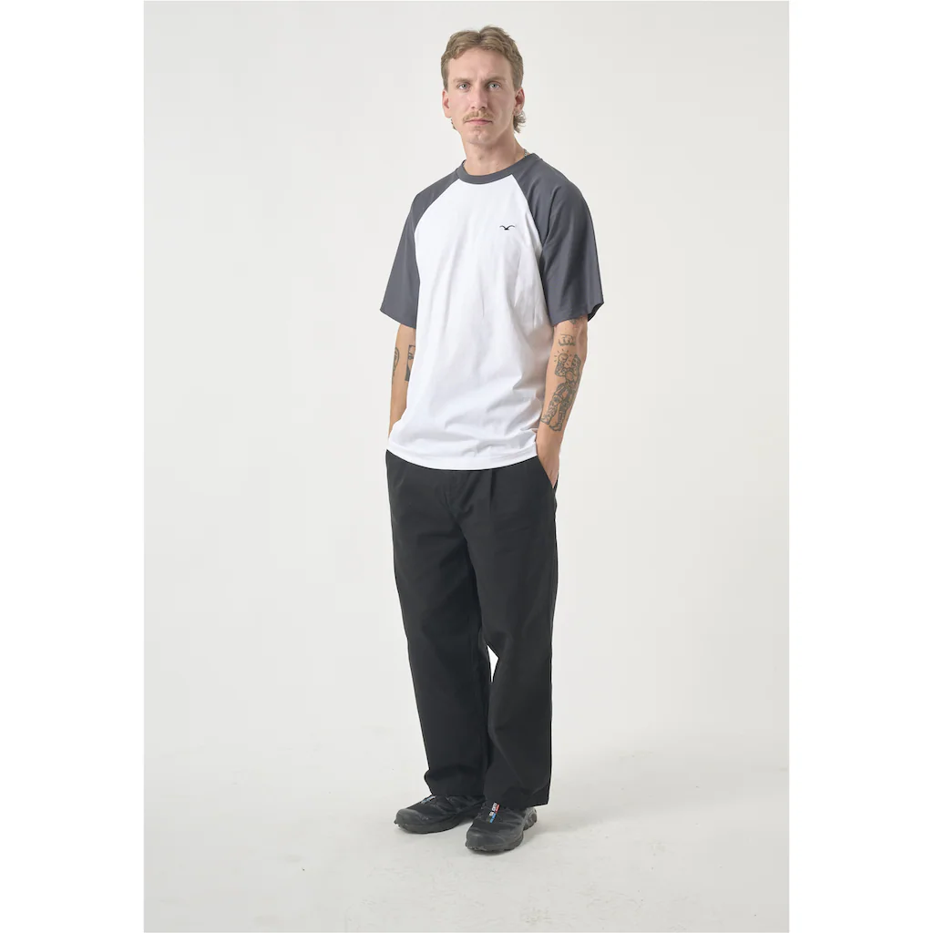 Cleptomanicx T-Shirt »Boxy Tee Ligull College« In Lockerem Design