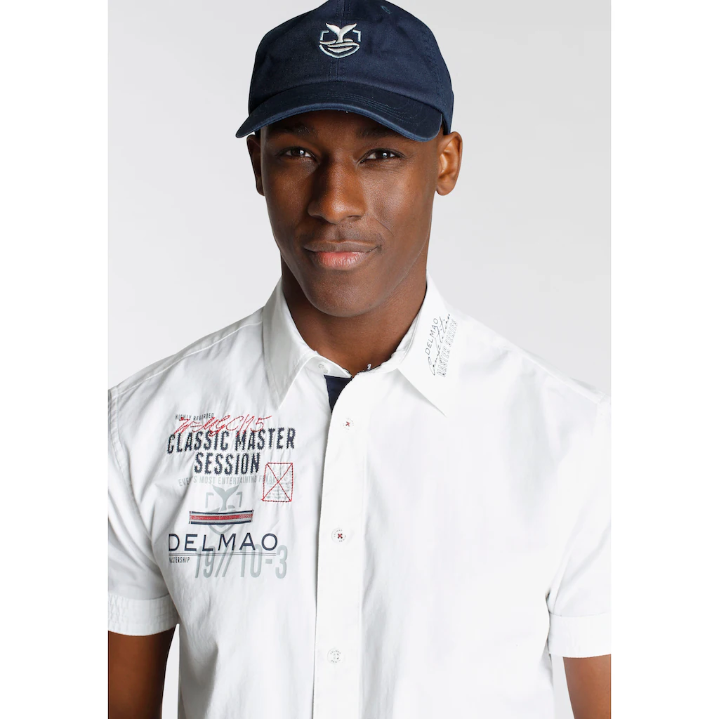 DELMAO Kurzarmhemd Mit Modischem Brustprint/Stickerei - NEUE MARKE ▷ Kaufen