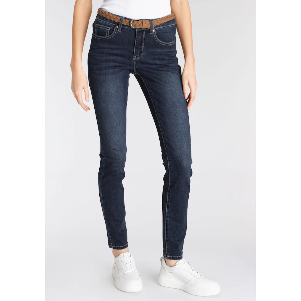 DELMAO Slim-fit-Jeans (Set 2 tlg. mit Gürtel) schmale Beinform normale Leibhöhe knöchellang
