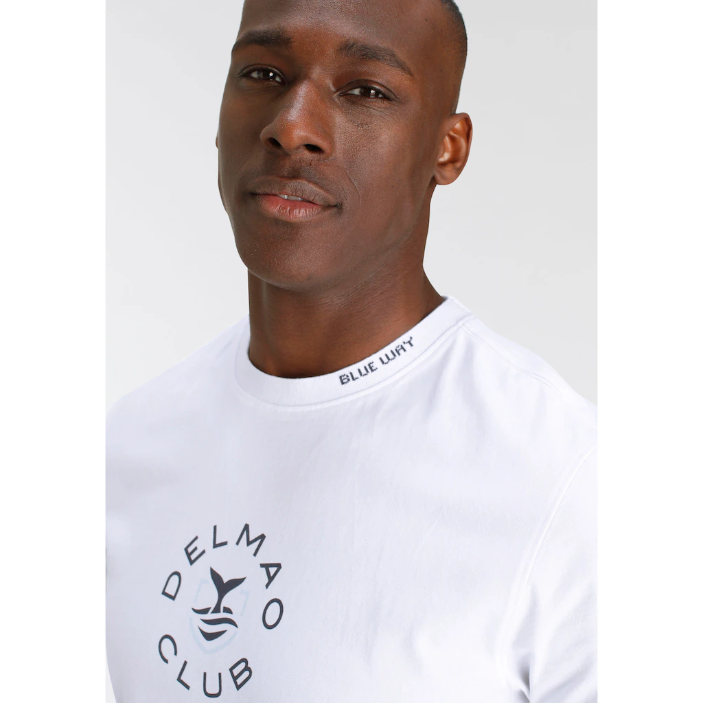 DELMAO T-Shirt Kurzarm lässige Passform mit Print und Schriftzug Rundhals ▷ kaufen