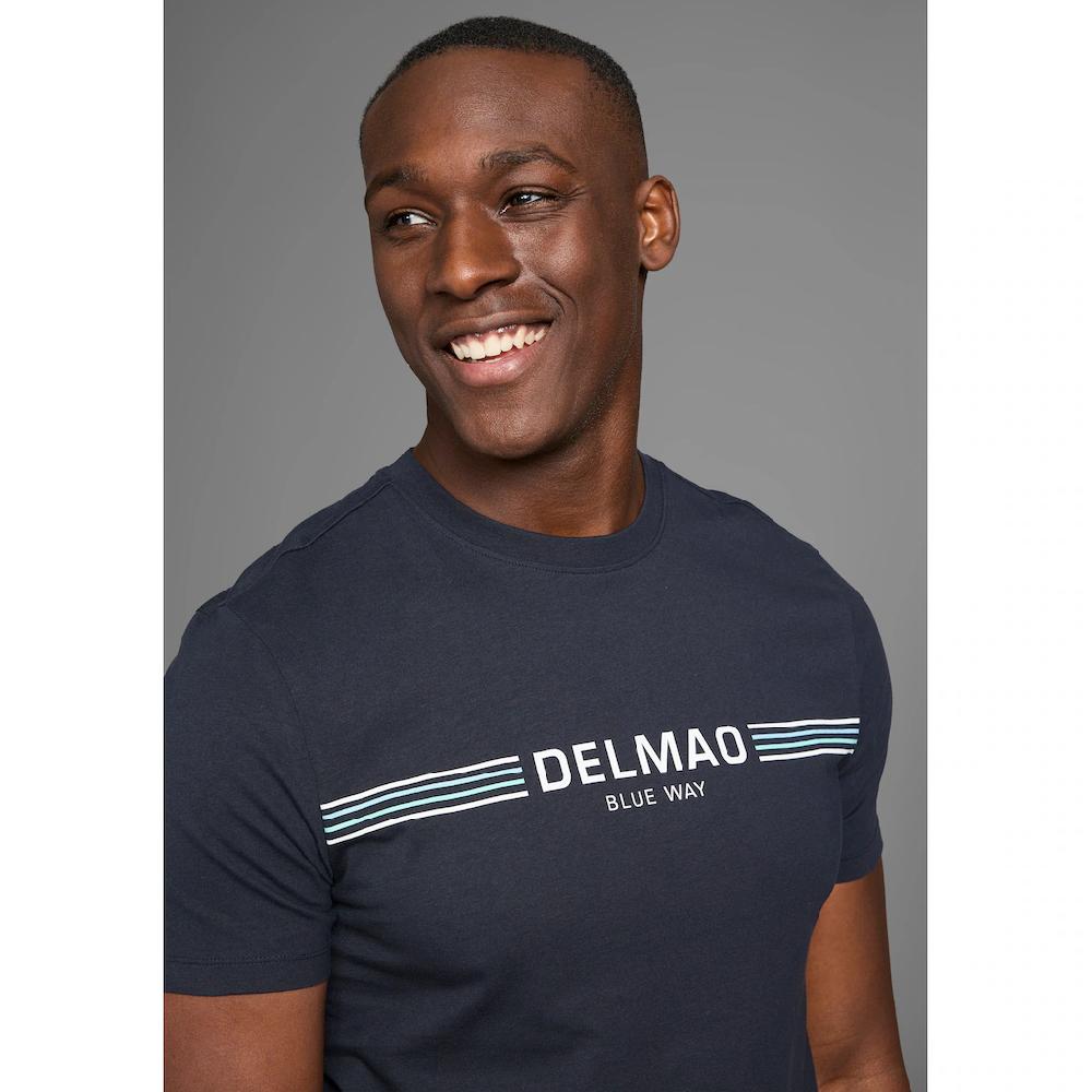 DELMAO T-Shirt Mit Sportlich-maritimen Marken-Schriftzug